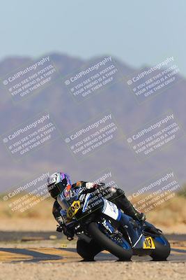 media/Mar-22-2025-CVMA (Sat) [[462c0ffedb]]/Race 13-Amateur Supersport Middleweight/